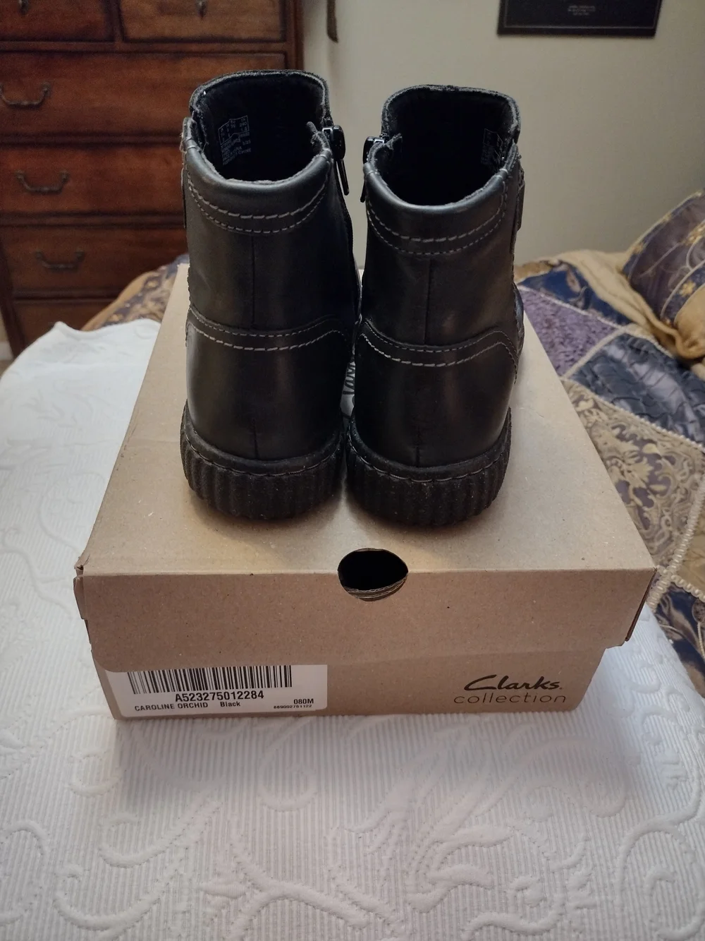 Clarks classic women